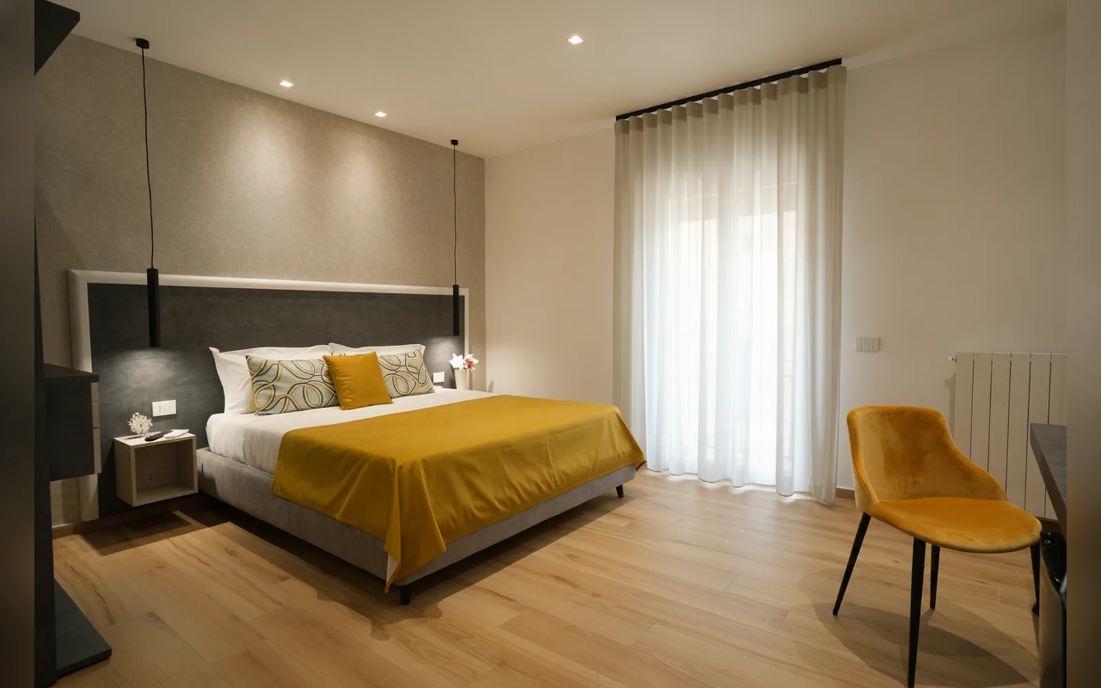 Camera con bagno privato — Enea Suite, Trapani (foto 19)