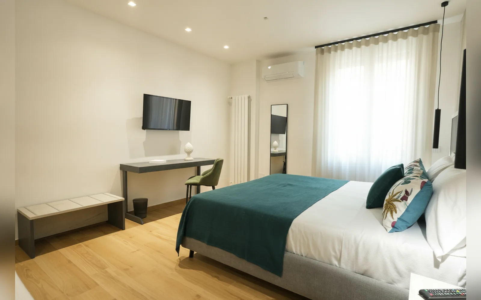 Camera con bagno privato — Enea Suite, Trapani (foto 21)