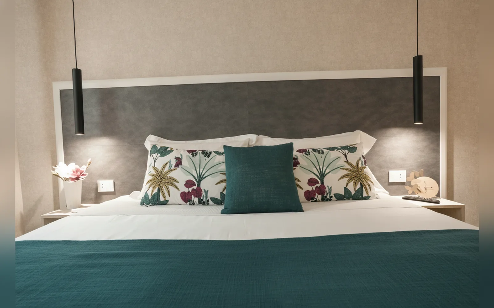 Camera con bagno privato — Enea Suite, Trapani (foto 24)