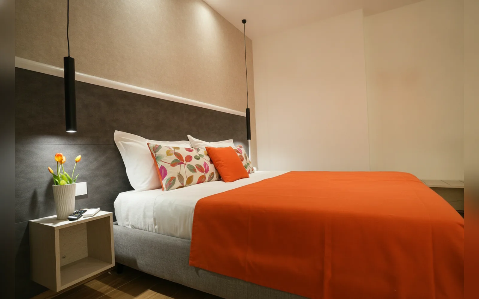 Camera con bagno privato — Enea Suite, Trapani (foto 31)